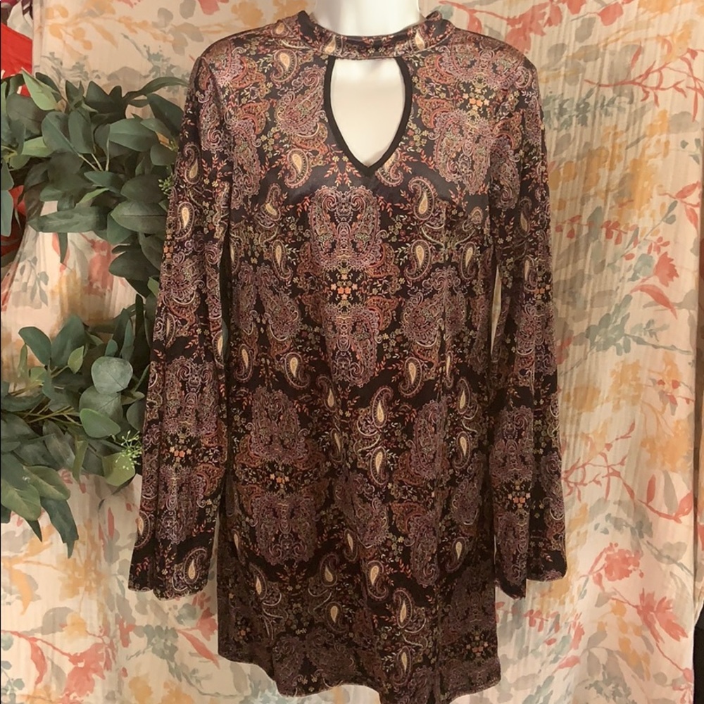 Size large women’s dress